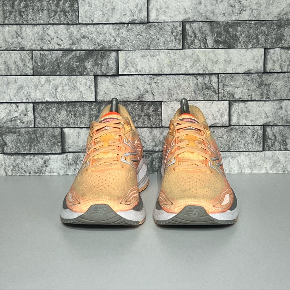 New Balance Fresh Foam Womens 8.5 Orange Peach Athletic Running Shoes - Picture 2 of 8